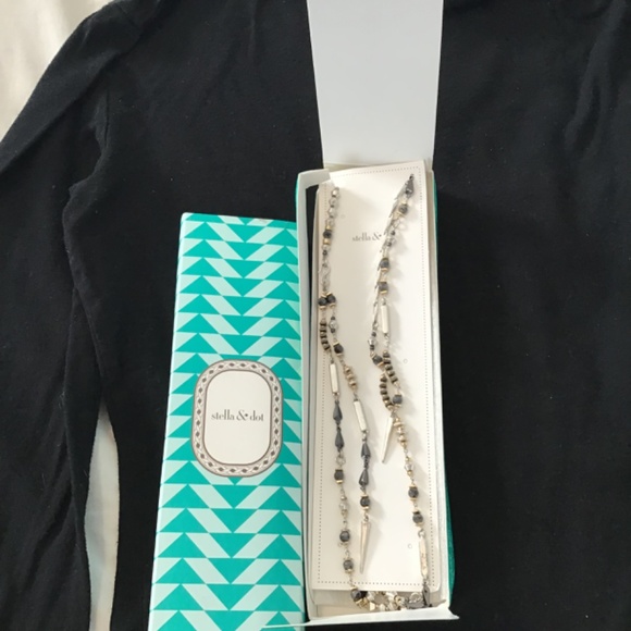 Stella & Dot Amélie lariat necklace - Picture 3 of 3